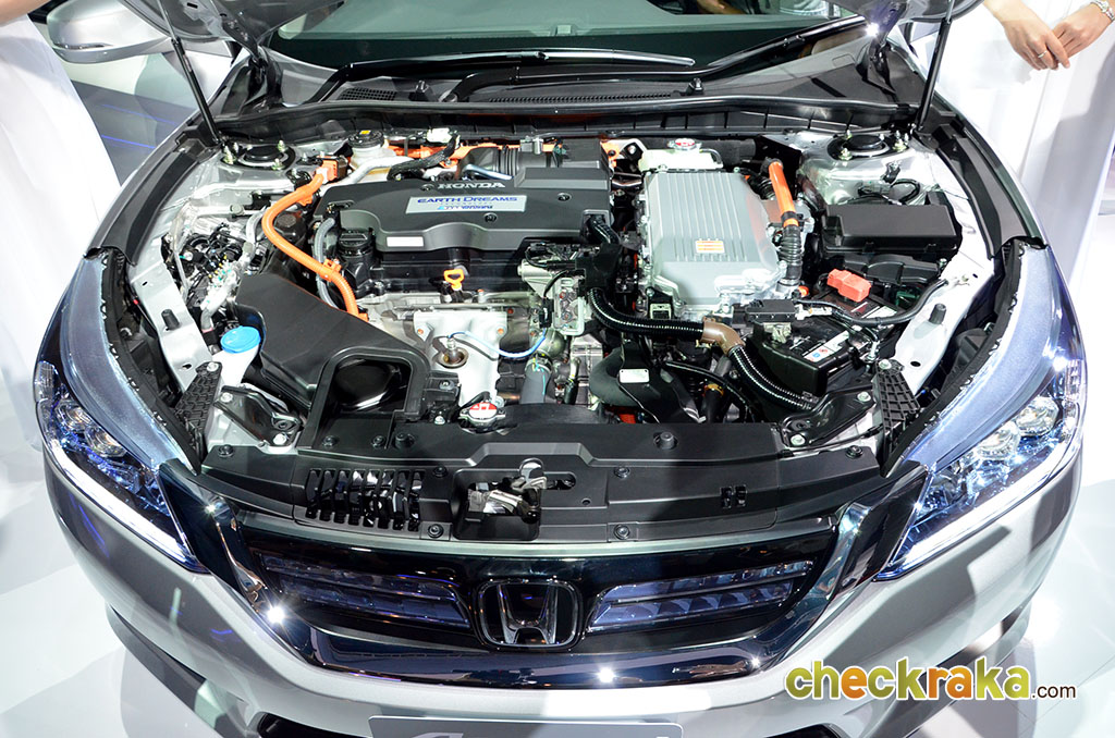 Honda Accord Hybrid 2.0 ฮอนด้า แอคคอร์ด ไฮบริด ปี 2014 : ภาพที่ 20