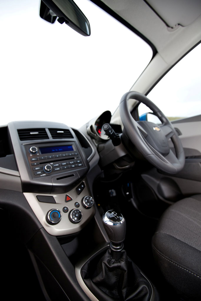 Chevrolet Sonic Hatchback 1.4 MT LT เชฟโรเลต โซนิค ปี 2012 : ภาพที่ 18