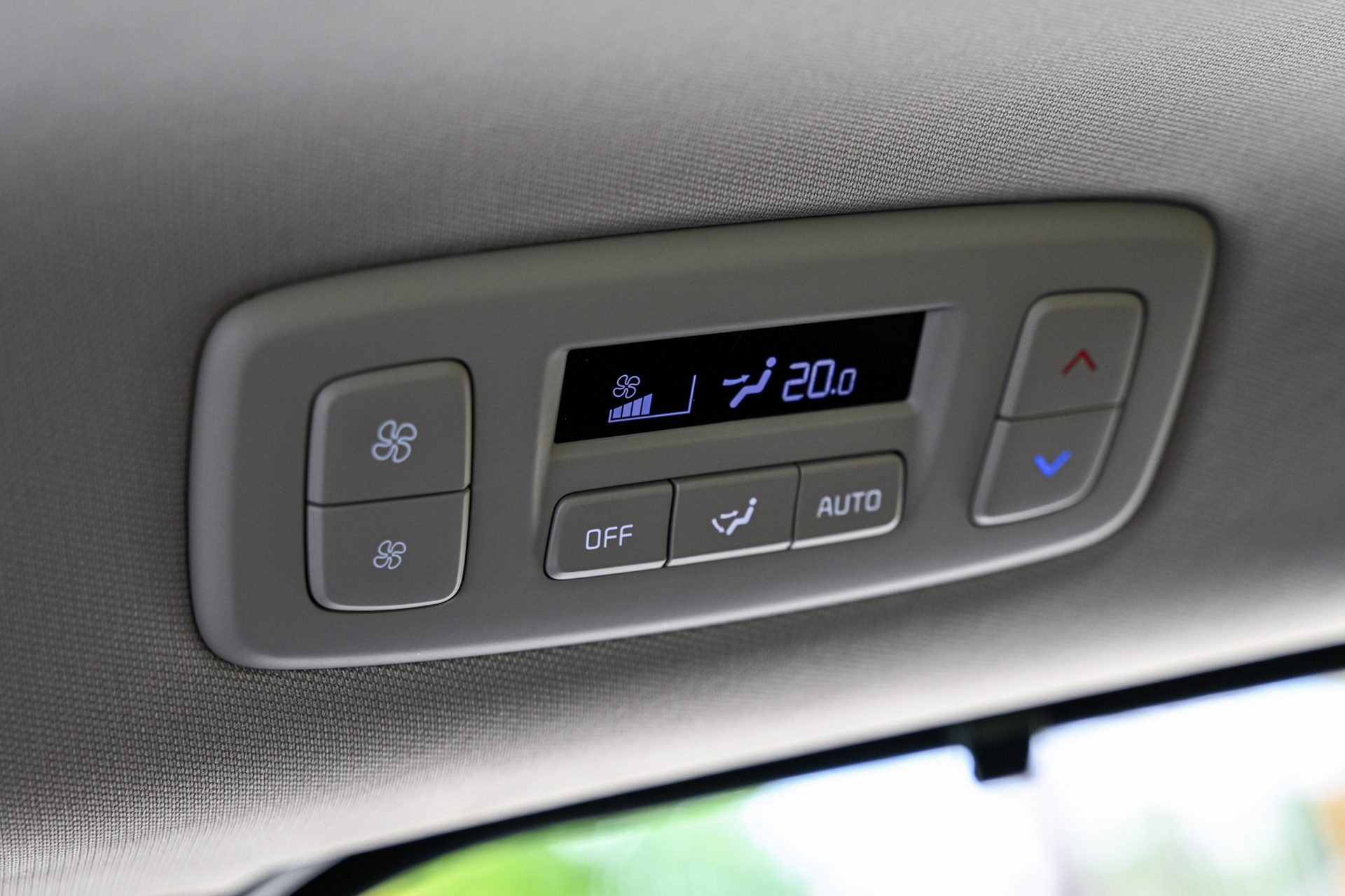 KIA Carnival HEV 7-seat Luxury เกีย คาร์นิวัล ปี 2025 : ภาพที่ 11