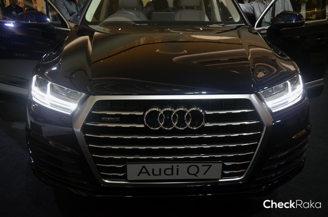 Audi Q7 45 TDI quattro S Line อาวดี้ คิว7 ปี 2017 : ภาพที่ 2