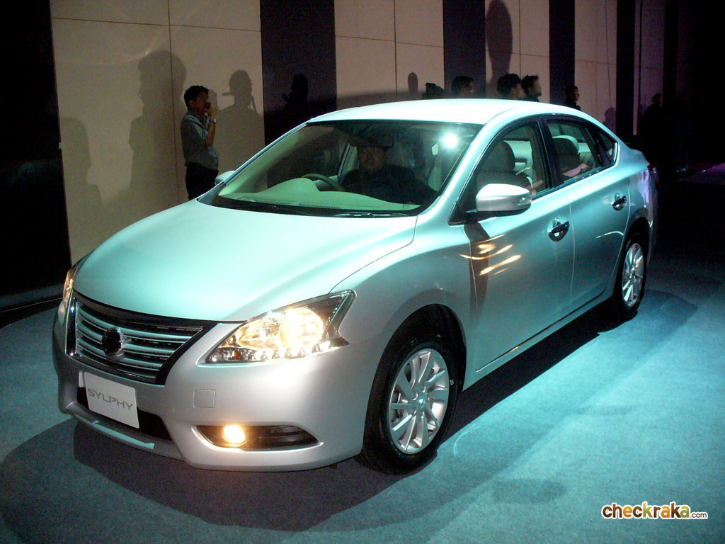 Nissan Sylphy 1.6 S M/T นิสสัน ซีลฟี่ ปี 2012 : ภาพที่ 20