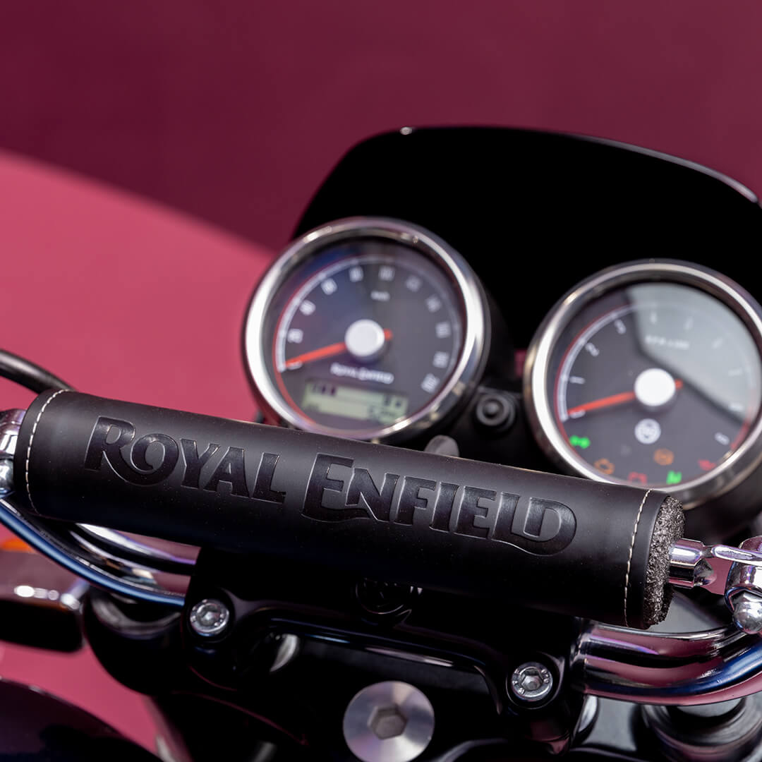Royal Enfield Continental GT 650 Dux Deluxe โรยัล เอ็นฟีลด์ คอนติเนนตัล จีที ปี 2023 : ภาพที่ 2