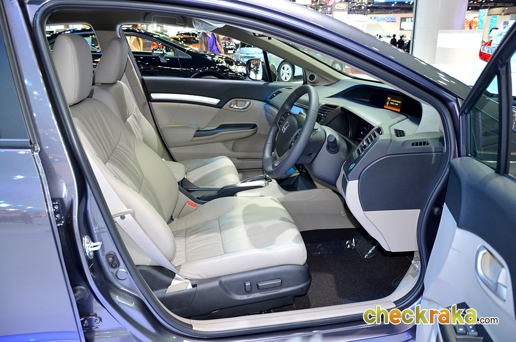 Honda Civic 1.8 ES AT ฮอนด้า ซีวิค ปี 2014 : ภาพที่ 10