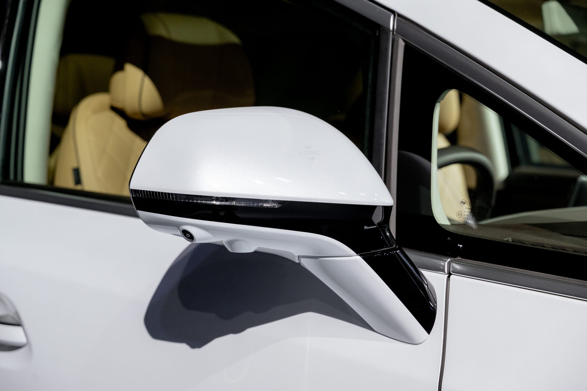 Denza D9 Premium เดนซ่า ปี 2024 : ภาพที่ 4