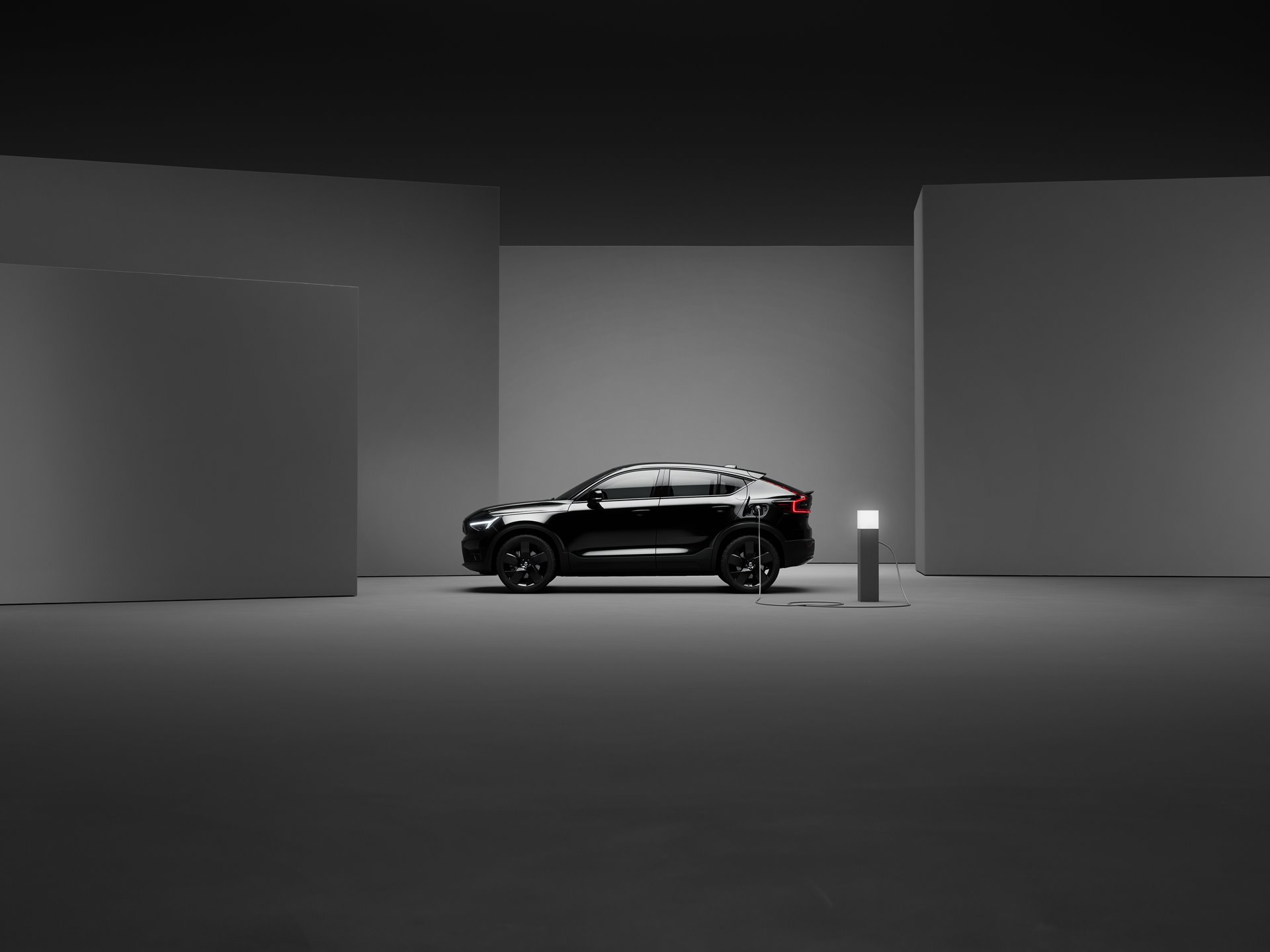 Volvo EC40 Ultra - Twin Motor Black Edition วอลโว่ ปี 2024 : ภาพที่ 8