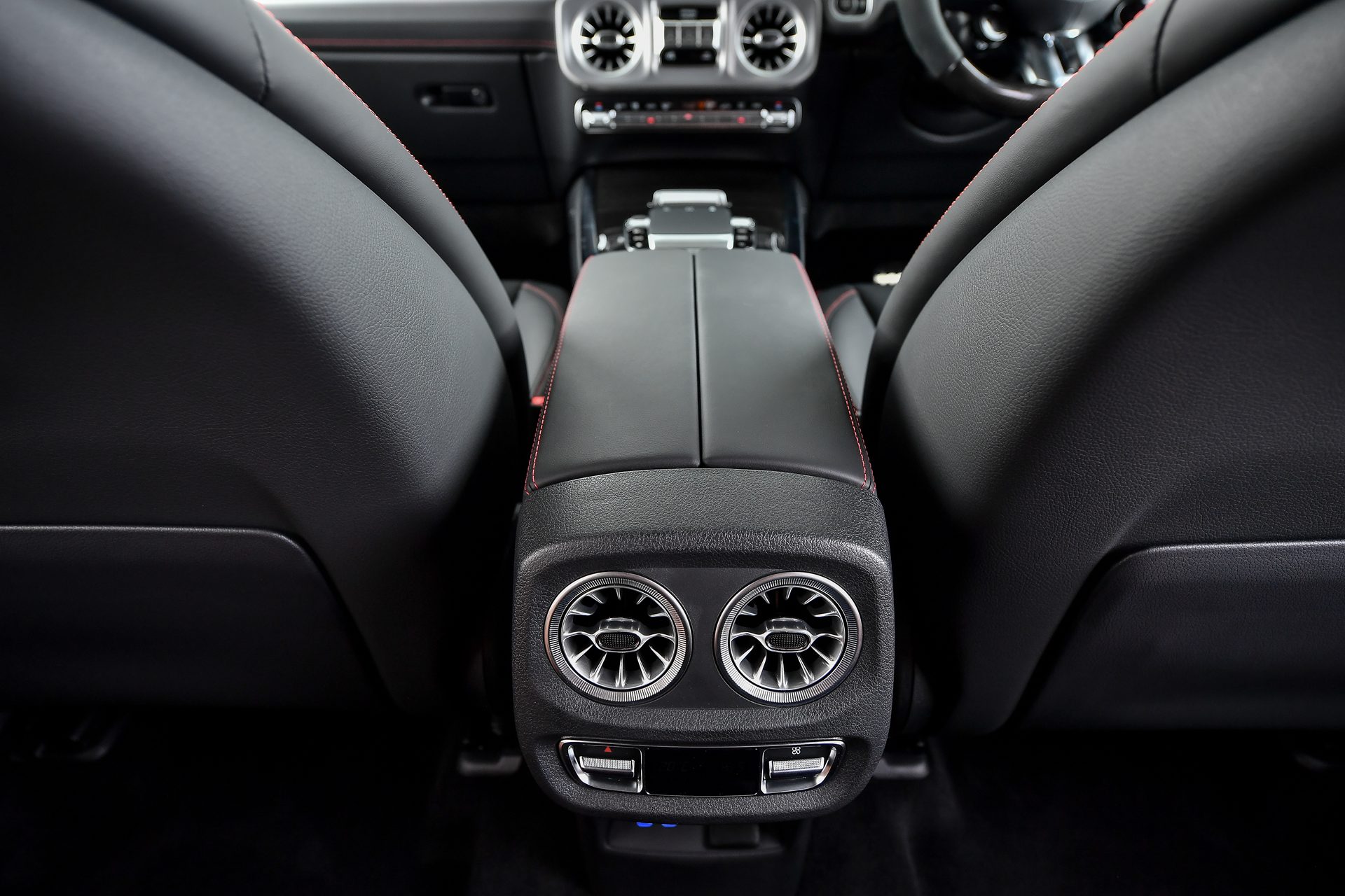 Mercedes-benz AMG G 63 เมอร์เซเดส-เบนซ์ เอเอ็มจี ปี 2025 : ภาพที่ 19