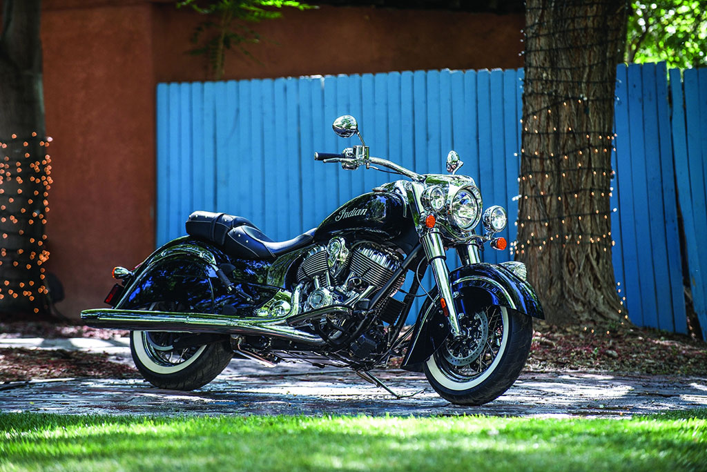 Indian Motorcycle Chief Classic Standard อินเดียน มอเตอร์ไซเคิล โรดมาสเตอร์ ปี 2014 : ภาพที่ 2