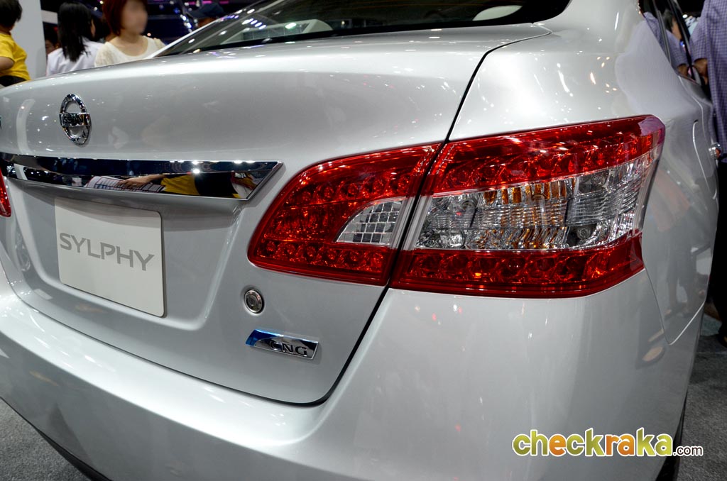Nissan Sylphy 1.6 CNG นิสสัน ซีลฟี่ ปี 2013 : ภาพที่ 8