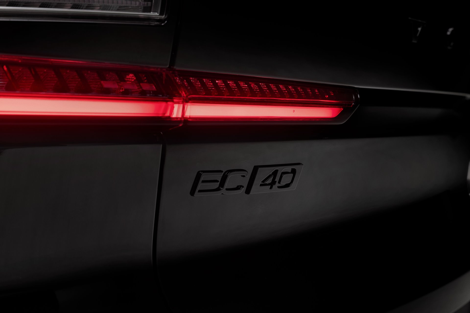 Volvo EC40 Ultra - Twin Motor Black Edition วอลโว่ ปี 2024 : ภาพที่ 4