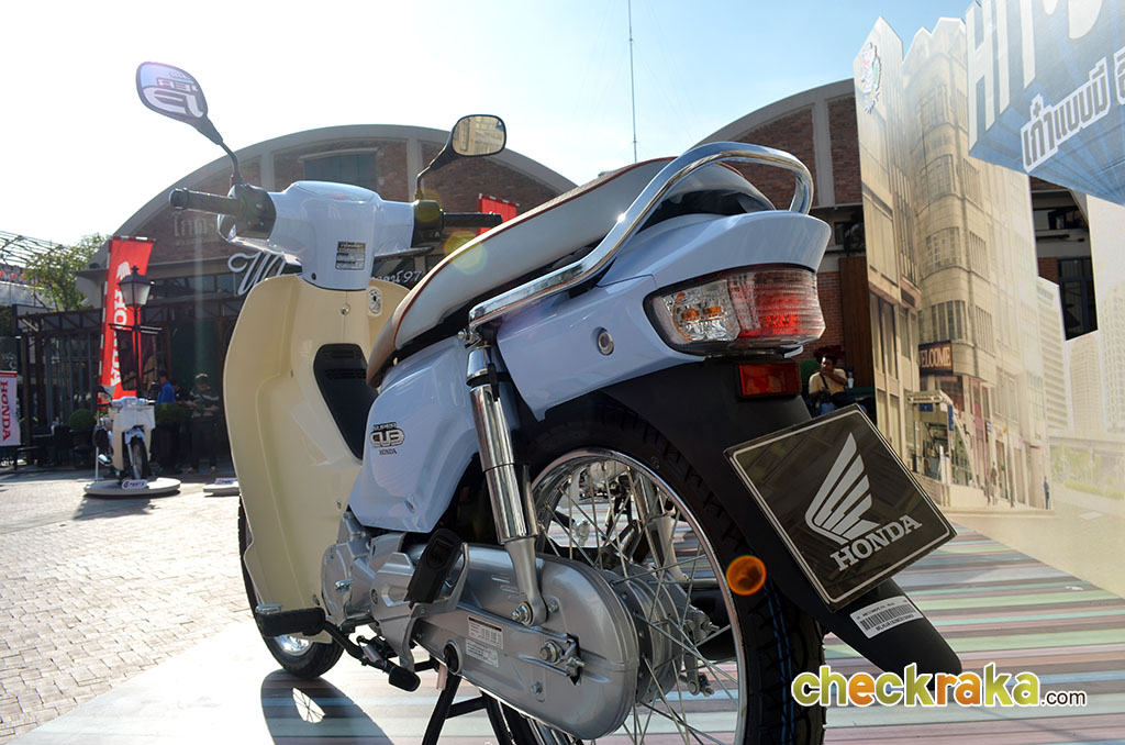 Honda Super Cub Standard 2016 ฮอนด้า ซูเปอร์คับ ปี 2013 : ภาพที่ 11