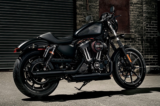 Harley-Davidson Cruiser Iron 883 MY20 ฮาร์ลีย์-เดวิดสัน สปอร์ตสเตอร์ ปี 2019 : ภาพที่ 4