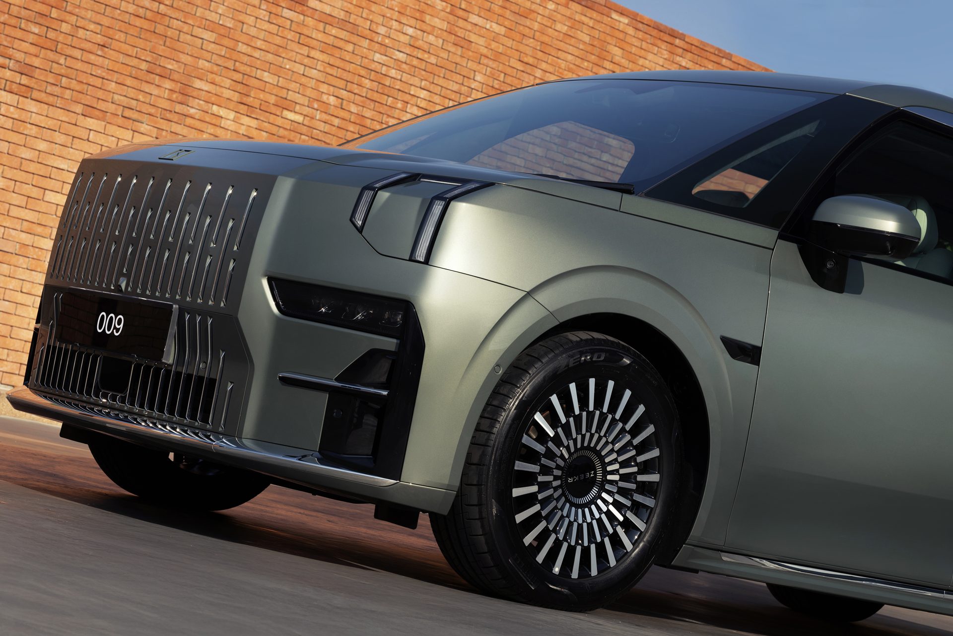 Zeekr 009 Standard 2WD ซีเคอร์ ปี 2025 : ภาพที่ 4