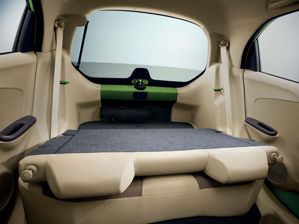 Honda Brio V CVT ฮอนด้า บริโอ ปี 2013 : ภาพที่ 11