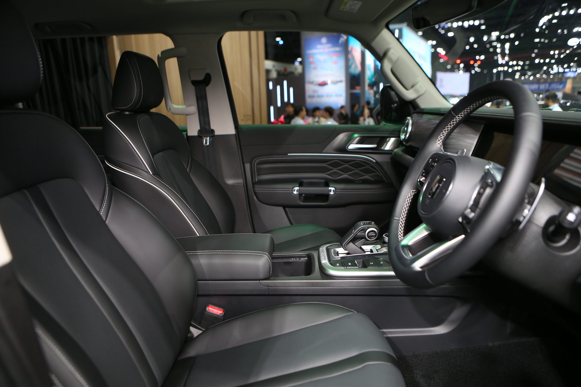 GWM Tank 300 Diesel 2.4T Forest Phantom จีดับบลิวเอ็ม แทงค์ ปี 2026 : ภาพที่ 6