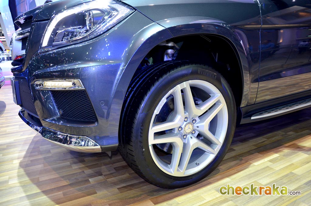 Mercedes-benz GL-Class GL350 BlueTEC AMG Premium เมอร์เซเดส-เบนซ์ ปี 2013 : ภาพที่ 9