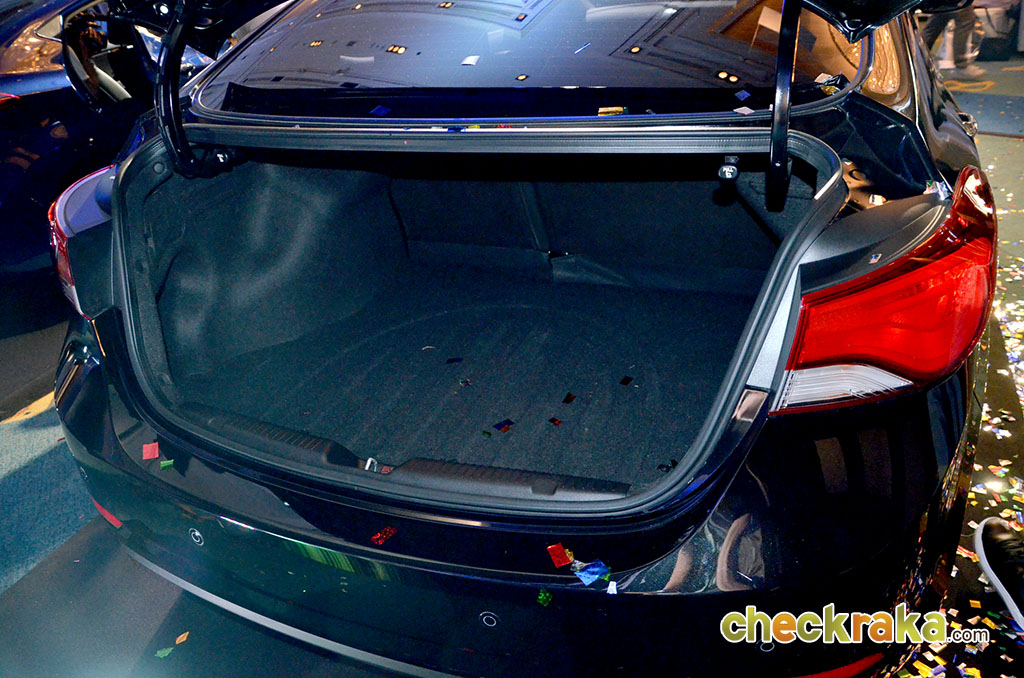 Hyundai Elantra Sport 1.8 GLE ฮุนได อีแลนทรา ปี 2014 : ภาพที่ 19