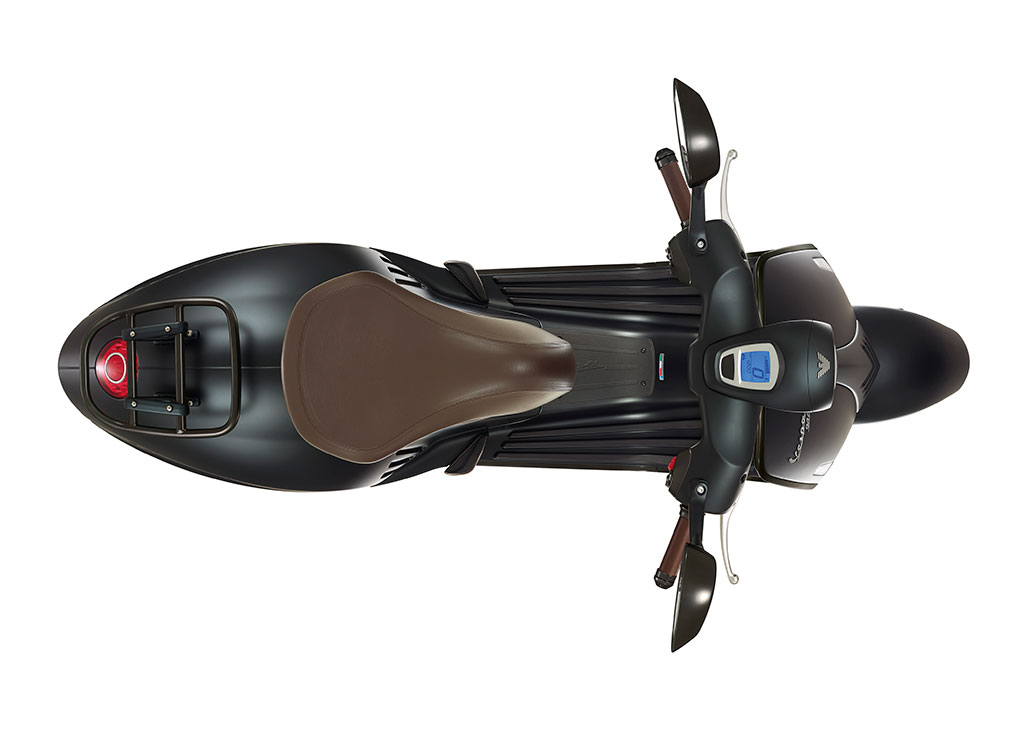 Vespa 946 Emporio Armani เวสป้า ปี 2015 : ภาพที่ 6