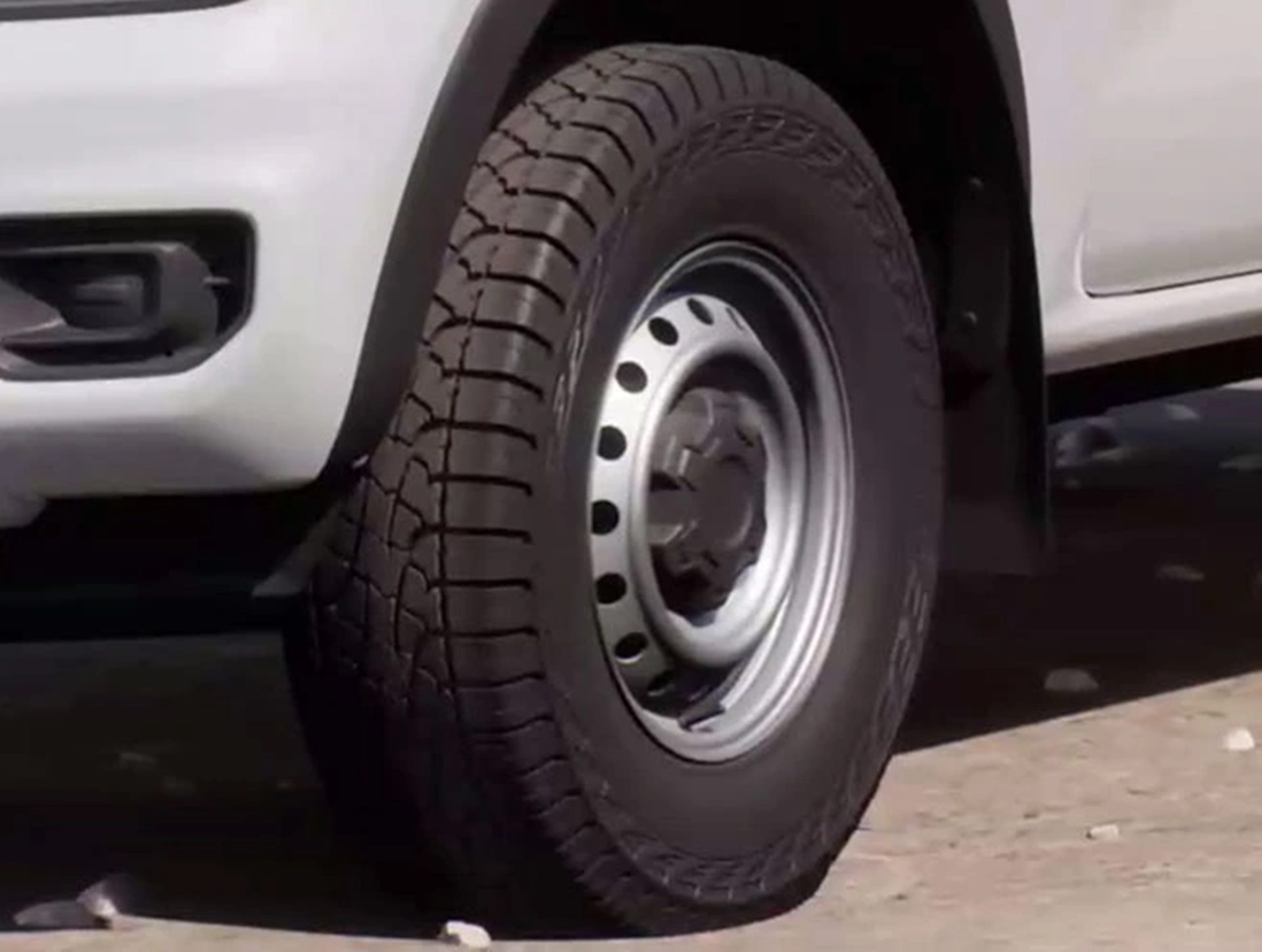 Ford Ranger Standard Cab XL 2.0L Turbo 4x4 10AT ฟอร์ด เรนเจอร์ ปี 2026 : ภาพที่ 3