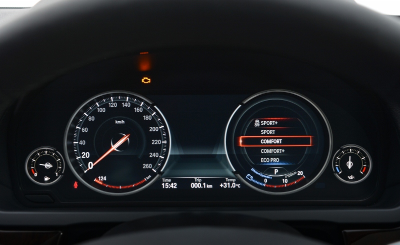 BMW Series 7 730Ld บีเอ็มดับเบิลยู ซีรีส์7 ปี 2010 : ภาพที่ 12