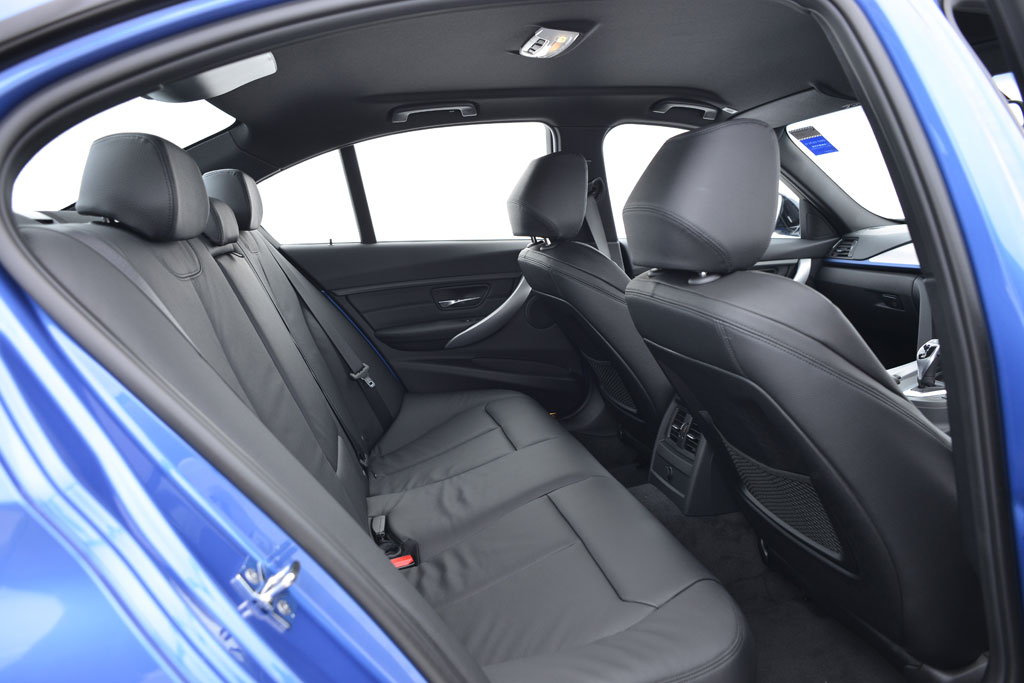 BMW Series 3 ActiveHybrid 3 M Sport บีเอ็มดับเบิลยู ซีรีส์3 ปี 2013 : ภาพที่ 13