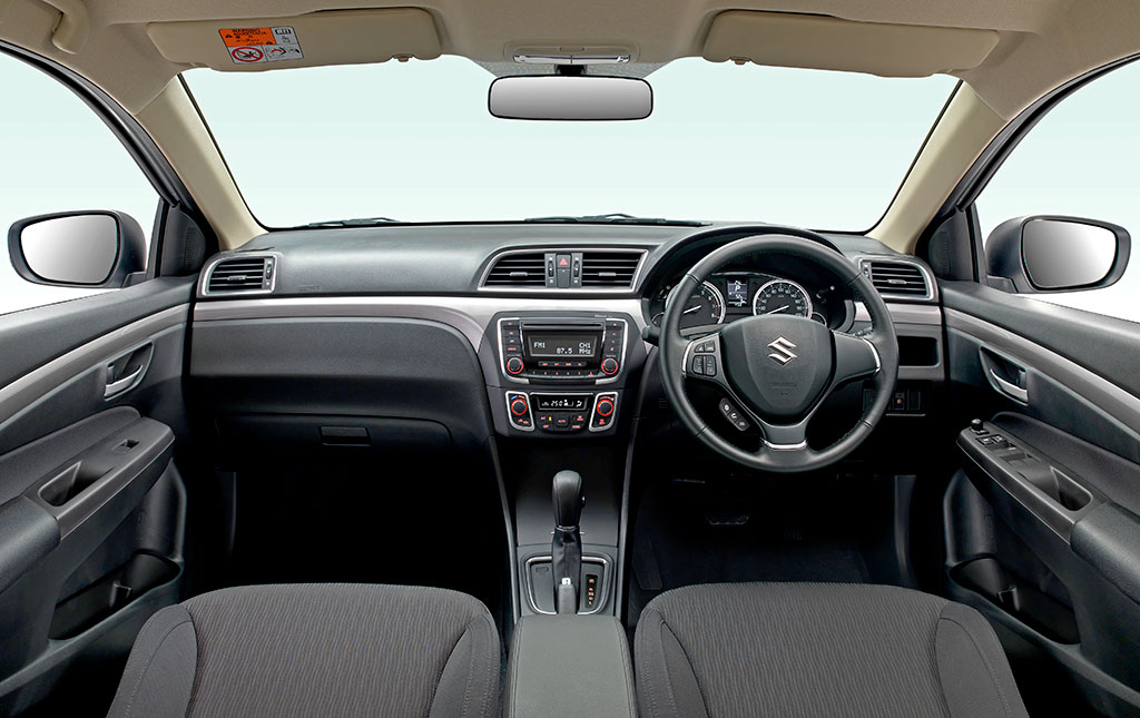 Suzuki Ciaz GLX CVT ซูซูกิ เซียส ปี 2015 : ภาพที่ 6