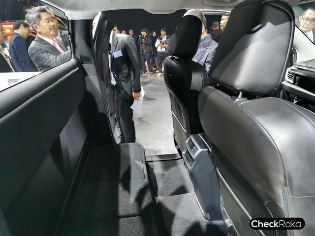 Isuzu D-MAX V-CROSS 2 ประตู 3.0 Ddi Z M/T อีซูซุ ดีแมคซ์ ปี 2019 : ภาพที่ 18