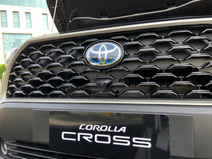 Toyota Corolla Cross Hybrid Premium โตโยต้า ปี 2020 : ภาพที่ 1