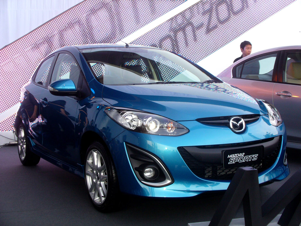 Mazda 2 Sports Maxx AT มาสด้า ปี 2012 : ภาพที่ 14