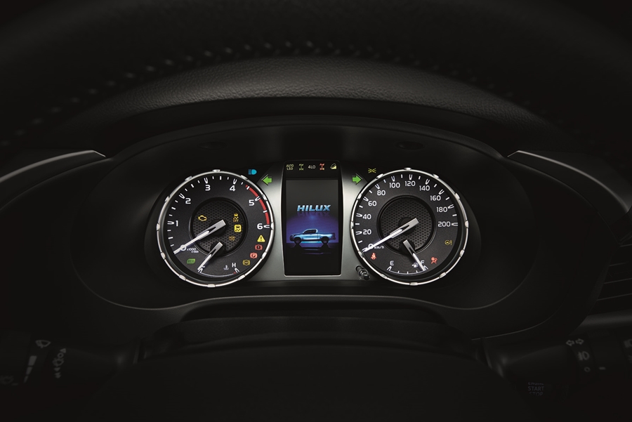 Toyota Revo Double Cab Prerunner 2.4 Mid AT 60th Anniversary โตโยต้า รีโว่ ปี 2022 : ภาพที่ 10