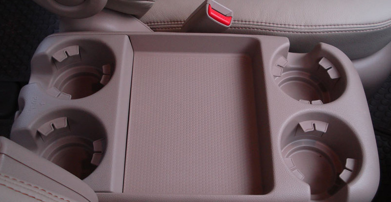 KIA Grand Carnival Touring เกีย แกรนคาร์นิวัล ปี 2009 : ภาพที่ 8