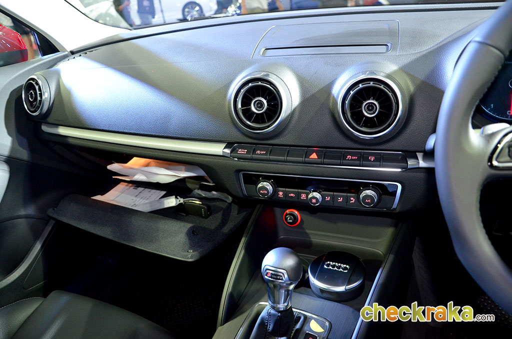 Audi A3 Limousine 1.4 TFSI อาวดี้ เอ 3 ปี 2014 : ภาพที่ 14