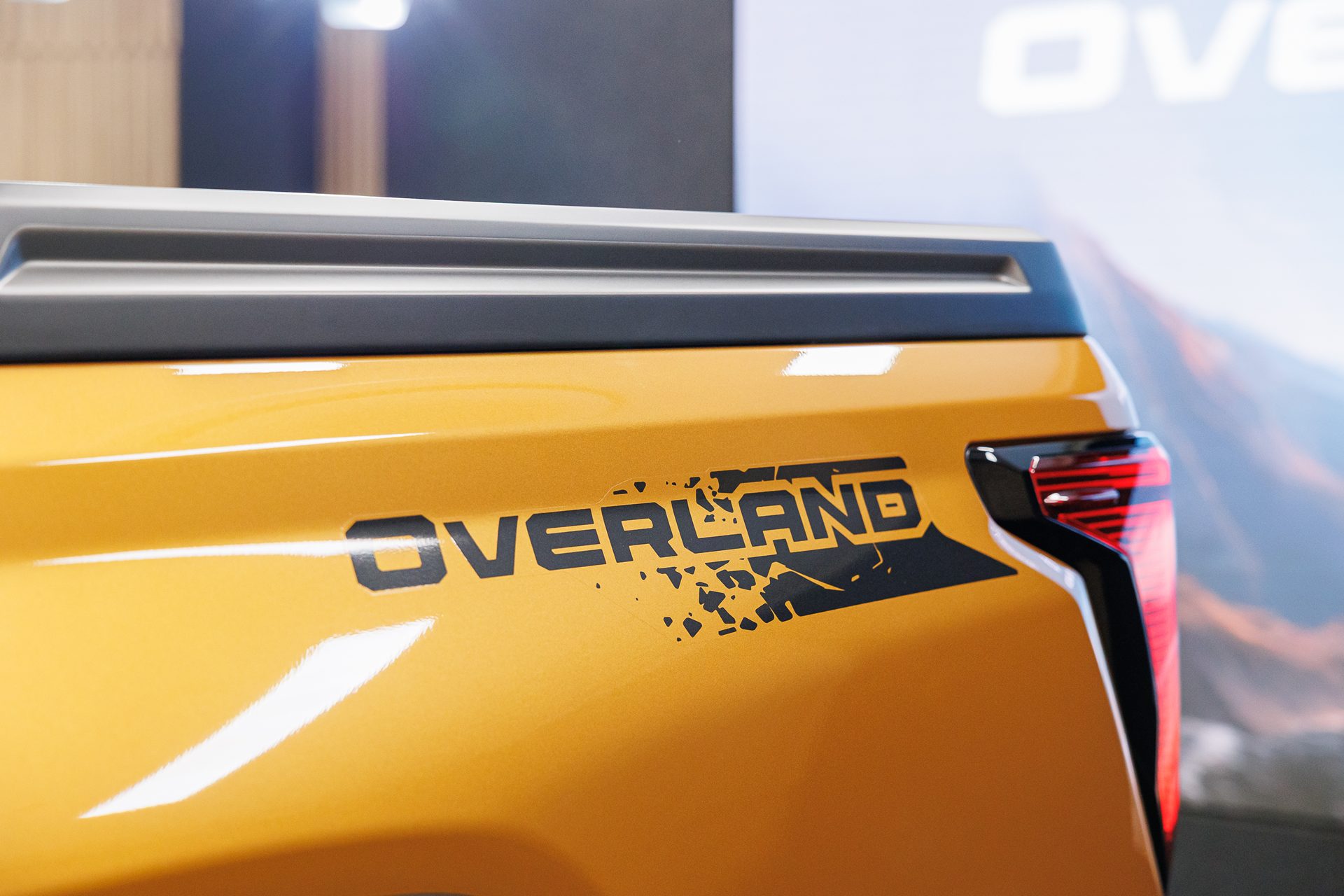 Toyota Hilux Travo Double Cab 4TREX 2.8 Overland AT โตโยต้า ไฮลักซ์ ทราโว ปี 2025 : ภาพที่ 5