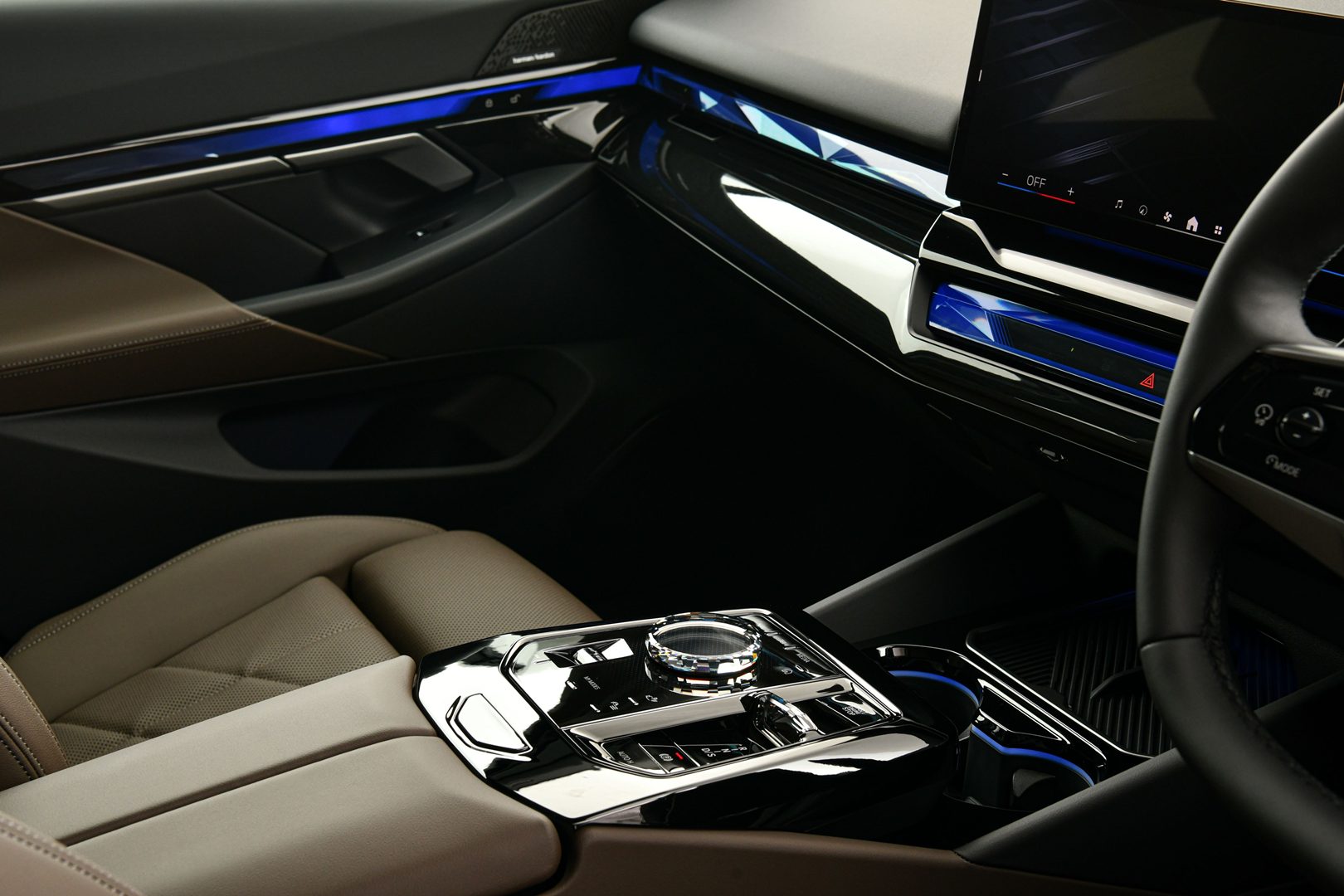 BMW Series 5 530e Inspiring บีเอ็มดับเบิลยู ซีรีส์5 ปี 2025 : ภาพที่ 15