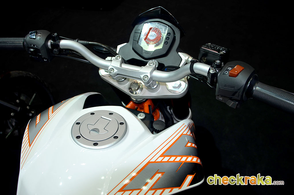 KTM 390 Standard เคทีเอ็ม ปี 2013 : ภาพที่ 12