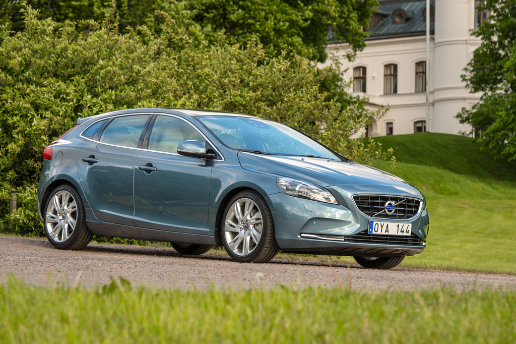 Volvo V40 T5 S วอลโว่ วี40 ปี 2013 : ภาพที่ 2