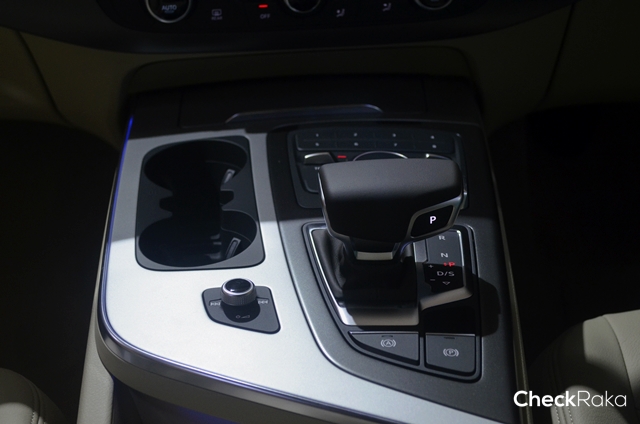 Audi Q7 45 TDI quattro S Line อาวดี้ คิว7 ปี 2017 : ภาพที่ 8