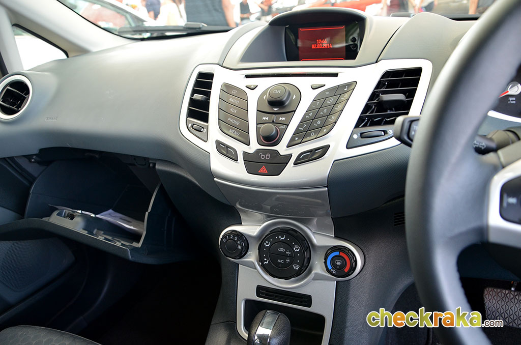 Ford Fiesta 5Dr 1.6 Sport PowerShift ฟอร์ด เฟียสต้า ปี 2010 : ภาพที่ 15