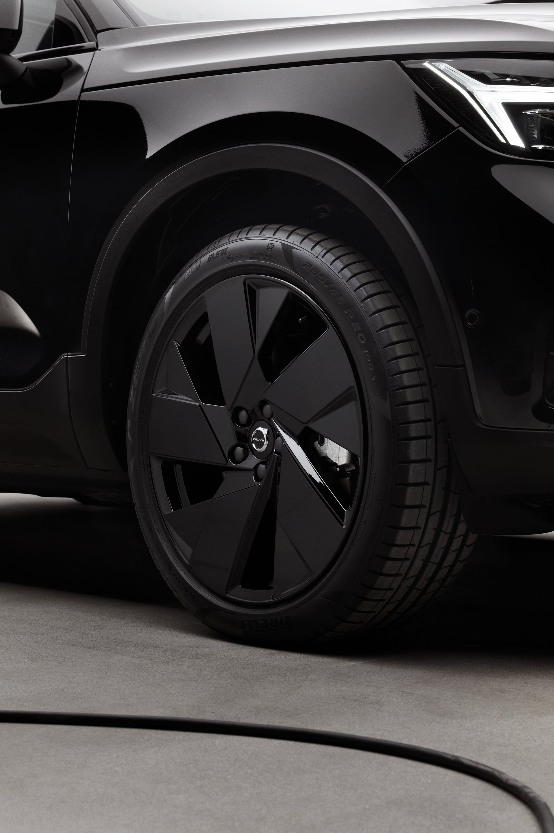 Volvo EX40 Ultra - Twin Motor Black Edition วอลโว่ ปี 2024 : ภาพที่ 12