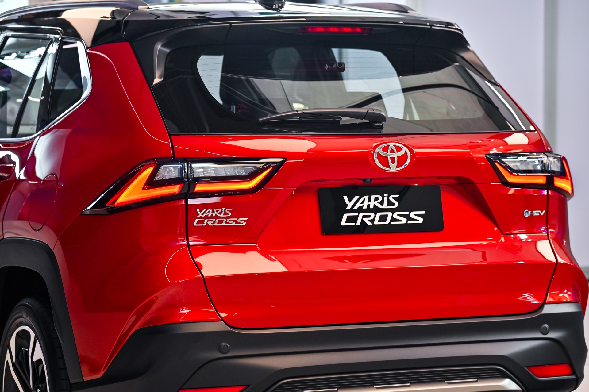 Toyota Yaris Cross HEV Premium Luxury โตโยต้า ปี 2023 : ภาพที่ 5