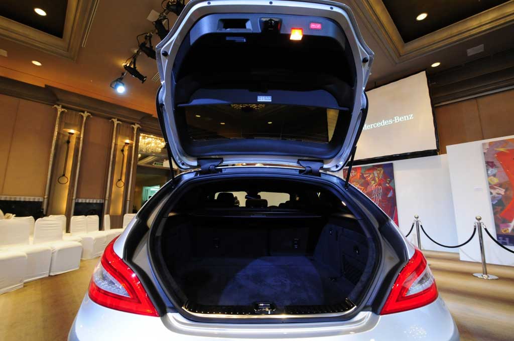 Mercedes-benz CLS-Class CLS250 D Shooting Brake AMG Premium เมอร์เซเดส-เบนซ์ ซีแอลเอส-คลาส ปี 2012 : ภาพที่ 14