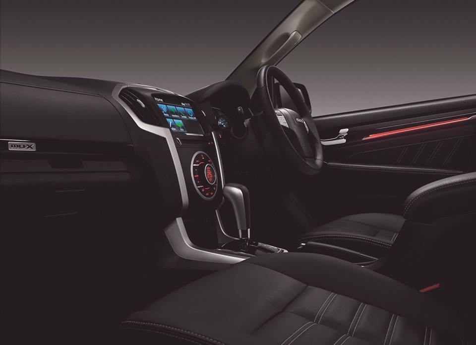 Isuzu MU-X THE ONYX 3.0 Ddi DA DVD NAVI อีซูซุ ปี 2020 : ภาพที่ 5