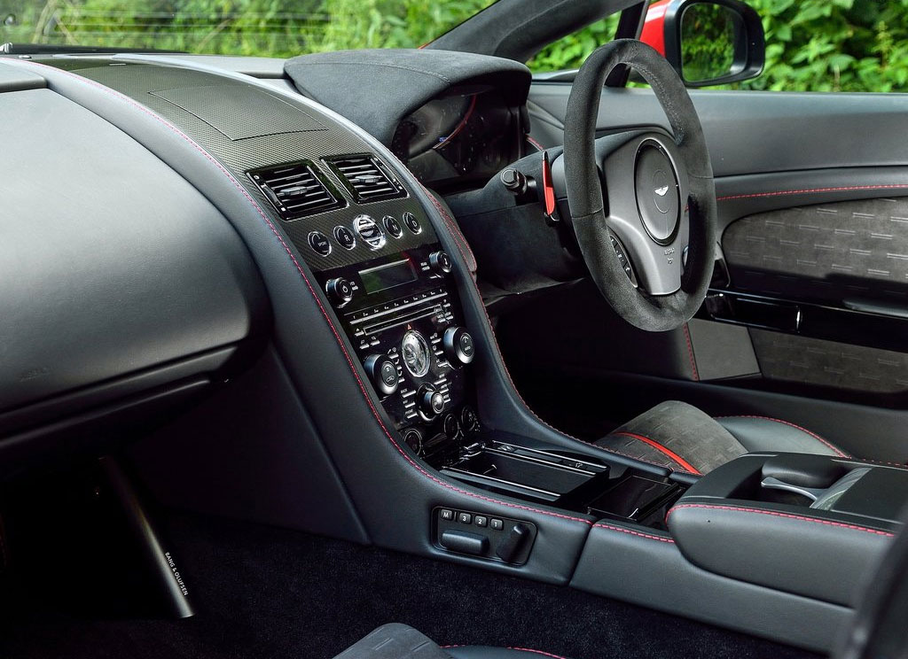 Aston Martin Vantage N430 แอสตัน มาร์ติน ปี 2015 : ภาพที่ 7