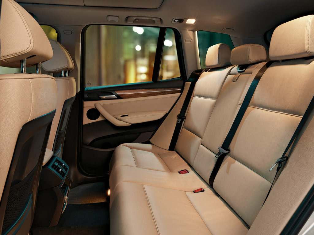 BMW X3 xDrive20d Highline บีเอ็มดับเบิลยู เอ็กซ์3 ปี 2011 : ภาพที่ 10