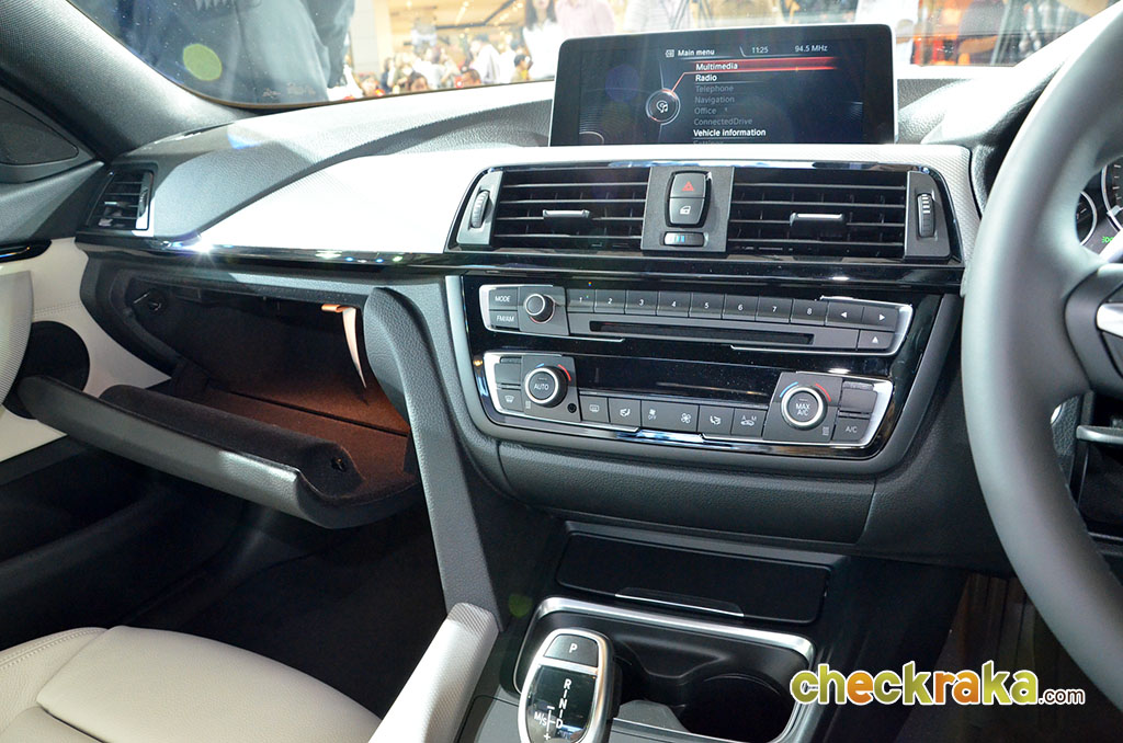 BMW Series 4 420i Gran Coupe Sport บีเอ็มดับเบิลยู ซีรีส์ 4 ปี 2014 : ภาพที่ 15