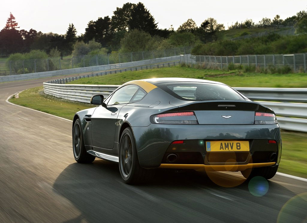 Aston Martin Vantage N430 แอสตัน มาร์ติน ปี 2015 : ภาพที่ 4
