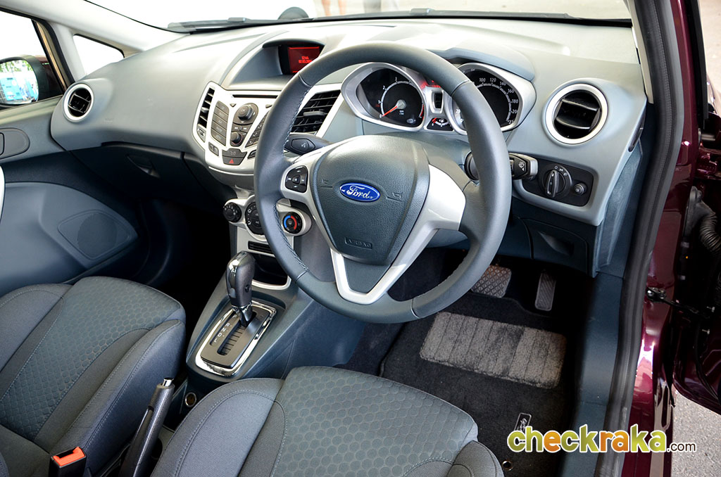 Ford Fiesta 5Dr 1.6 Sport PowerShift ฟอร์ด เฟียสต้า ปี 2010 : ภาพที่ 14