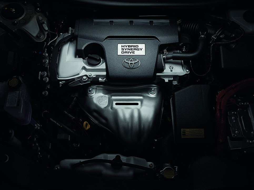Toyota Camry Hybrid 2.5 HV Premium โตโยต้า แคมรี่ไฮบริด ปี 2015 : ภาพที่ 17