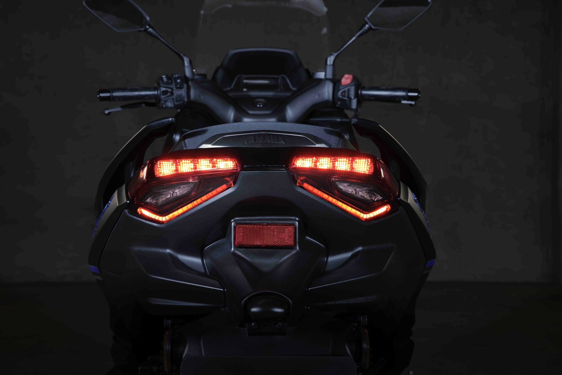 Yamaha XMAX Connected ยามาฮ่า ปี 2025 : ภาพที่ 14