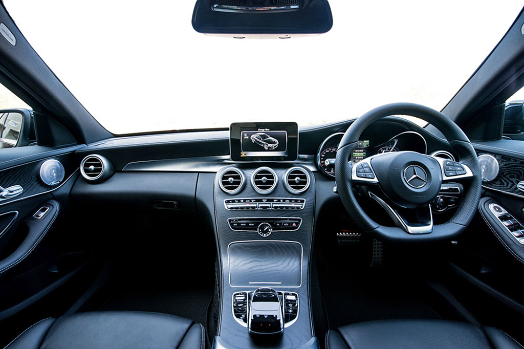 Mercedes-benz C-Class C 350 e AMG Dynamic เมอร์เซเดส-เบนซ์ ซี-คลาส ปี 2016 : ภาพที่ 6