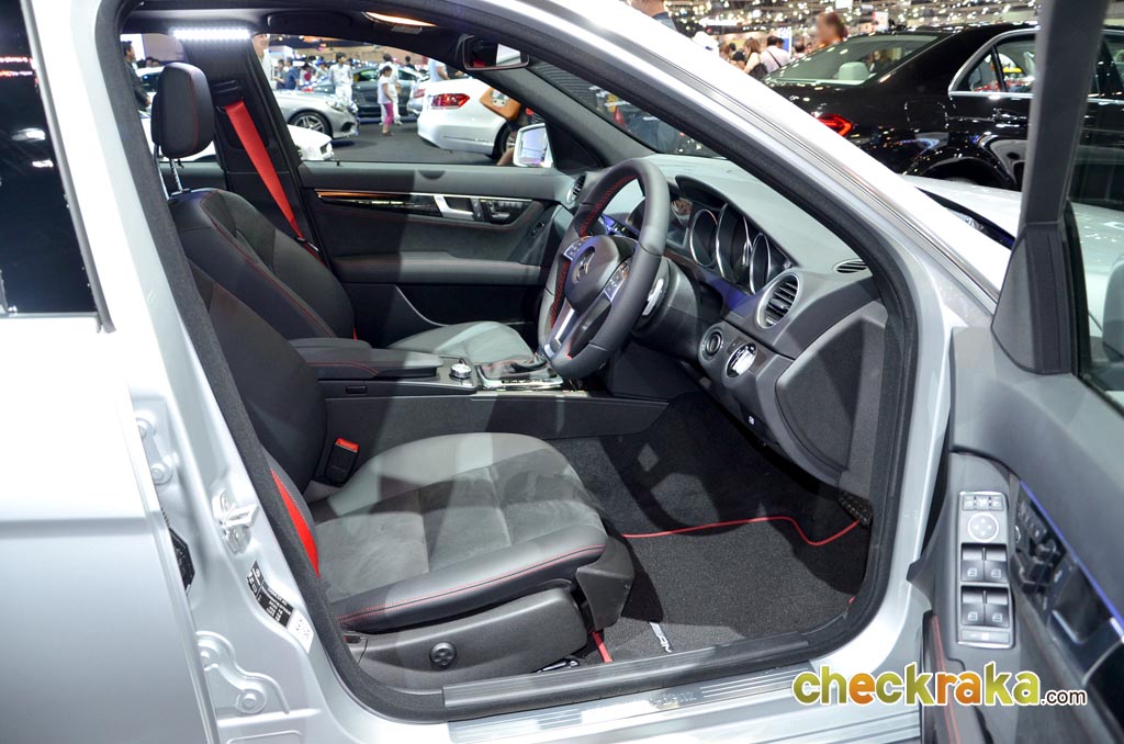 Mercedes-benz C-Class C250 AMG Plus เมอร์เซเดส-เบนซ์ ซี-คลาส ปี 2013 : ภาพที่ 12